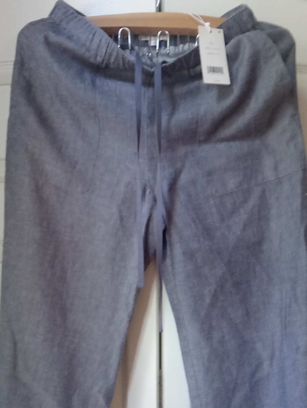 VINCE DENIM BLUE drawstring Pants Size Small. NWT